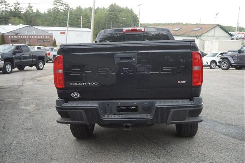 Black 2021 Chevrolet Colorado LT