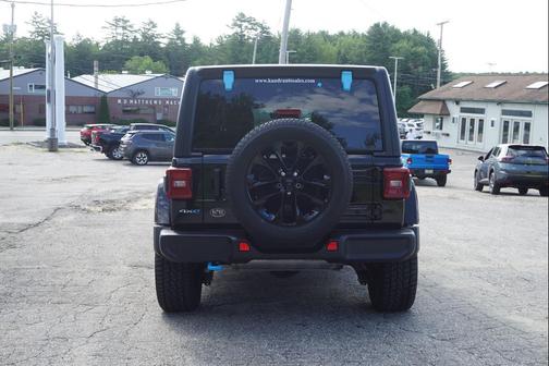 Black Clearcoat 2023 Jeep Wrangler 4xe Sahara