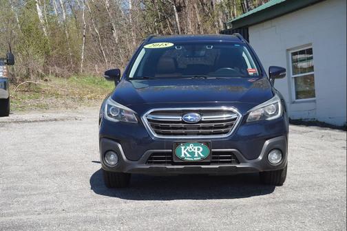Dark Blue Pearl 2018 Subaru Outback 2.5i Touring