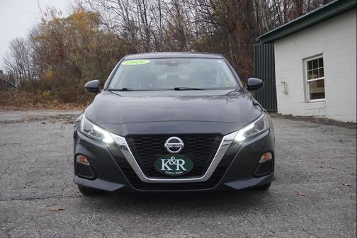 2021 Nissan Altima 2.5 SV