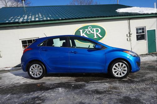 2017 Hyundai Elantra GT Base