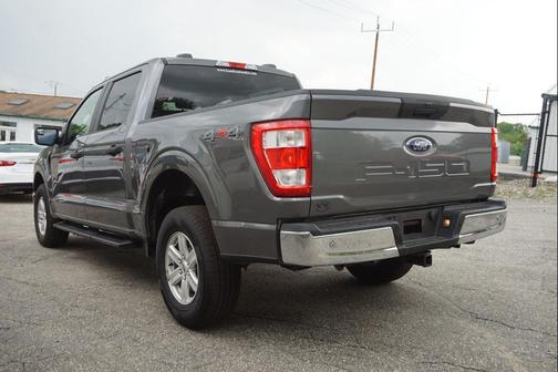 Carbonized Gray Metallic 2022 Ford F-150 XL