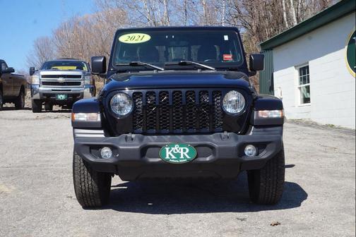 Black Clearcoat 2021 Jeep Gladiator Sport S
