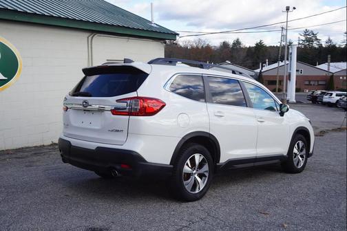2023 Subaru Ascent Premium 7-Passenger
