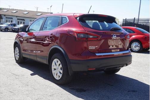 2020 Nissan Rogue Sport S