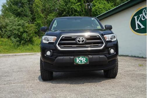2017 Toyota Tacoma SR5