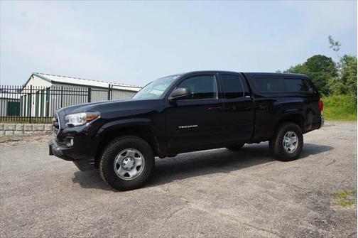2017 Toyota Tacoma SR5