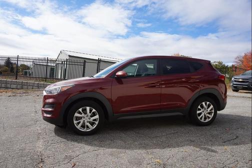 2019 Hyundai TUCSON SE