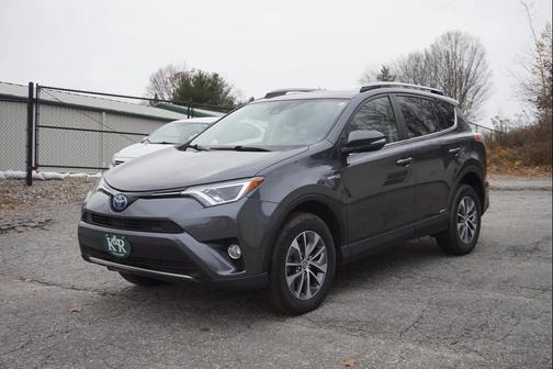 2018 Toyota RAV4 Hybrid Hybrid XLE