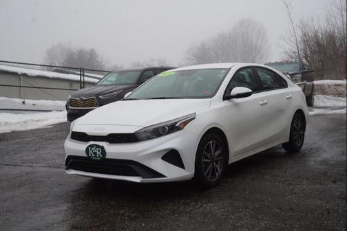 2022 Kia Forte LXS