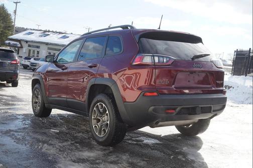2020 Jeep Cherokee Trailhawk