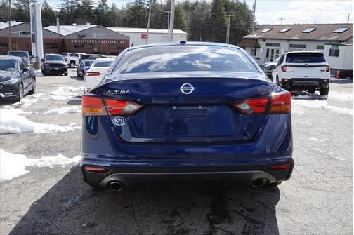 2020 Nissan Altima 2.5 SR