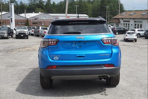 Laser Blue Pearlcoat 2022 Jeep Compass Limited