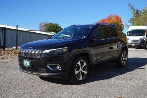 Diamond Black Crystal Pearlcoat 2020 Jeep Cherokee Limited