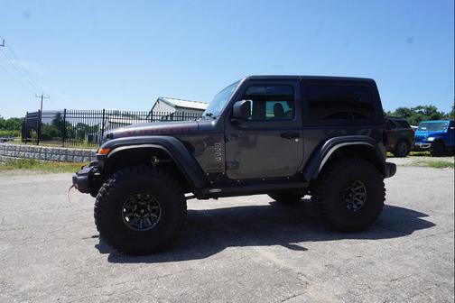 Granite Crystal Metallic Clearcoat 2020 Jeep Wrangler Rubicon