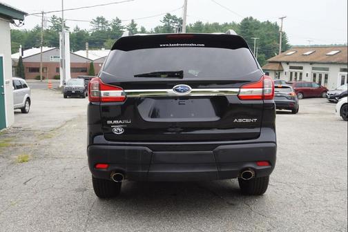 2022 Subaru Ascent Premium 8-Passenger