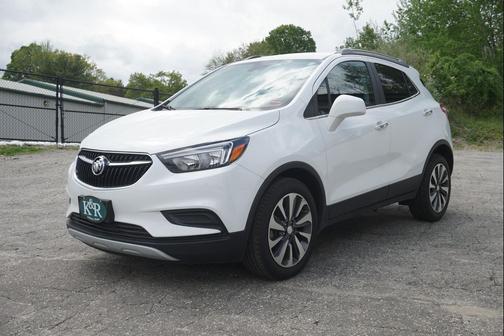 Summit White 2022 Buick Encore Preferred