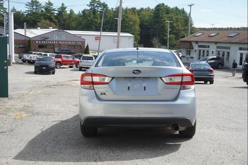 2019 Subaru Impreza 2.0i
