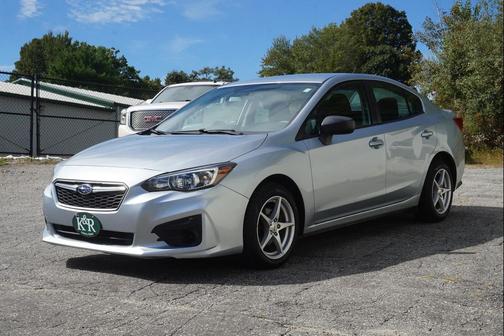 2019 Subaru Impreza 2.0i