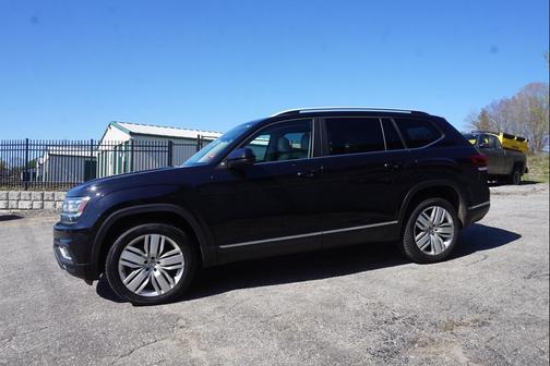 Deep Black Pearl 2020 Volkswagen Atlas 3.6L SEL