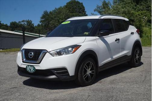 2019 Nissan Kicks S
