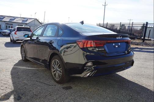 2024 Kia Forte GT-Line