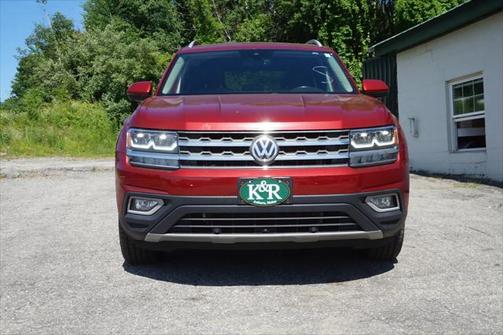 2018 Volkswagen Atlas 3.6L SEL Premium