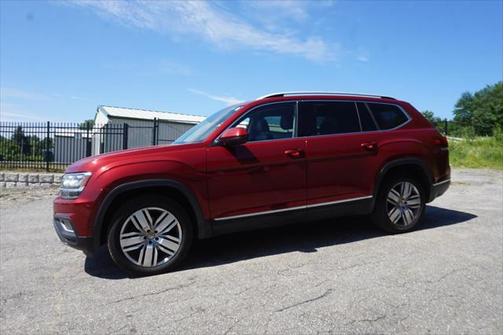 2018 Volkswagen Atlas 3.6L SEL Premium
