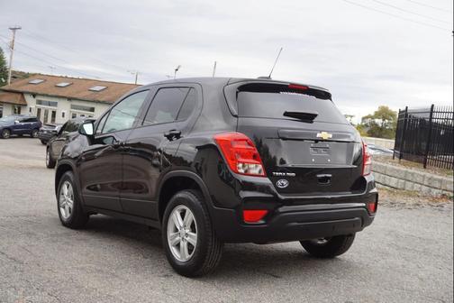 2022 Chevrolet Trax LS