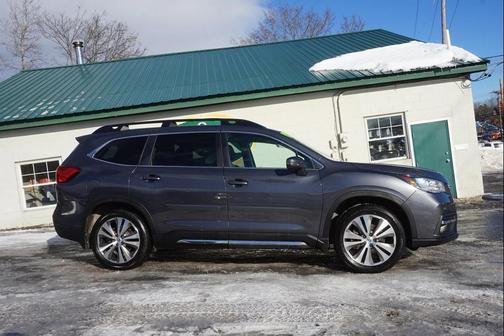 2022 Subaru Ascent Limited 8-Passenger
