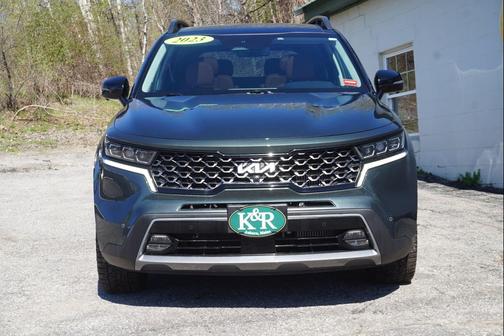 Aruba Green 2023 Kia Sorento SX