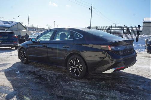 2025 Hyundai SONATA SEL