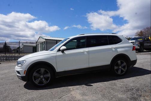 Pure White 2020 Volkswagen Tiguan 2.0T SEL