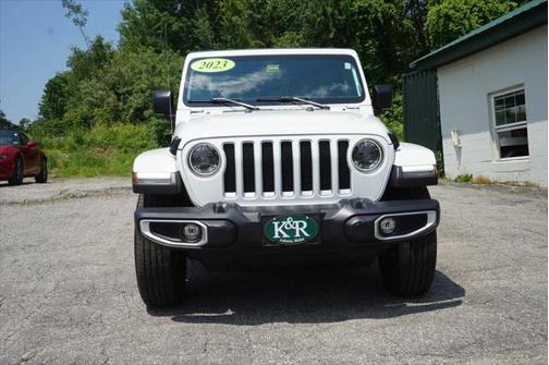 2023 Jeep Wrangler 4-Door Sahara 4x4