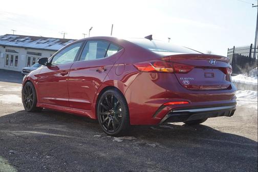 2018 Hyundai ELANTRA Sport