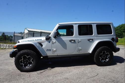 Silver Zynith Clearcoat 2023 Jeep Wrangler 4xe Rubicon