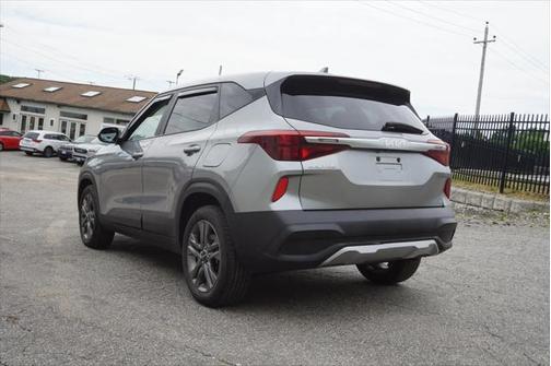 2023 Kia Seltos LX