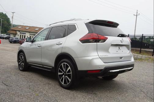 2020 Nissan Rogue SL