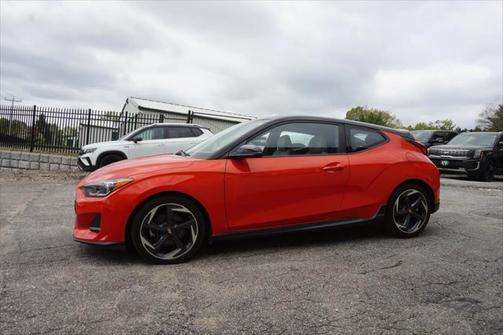 2019 Hyundai Veloster Base