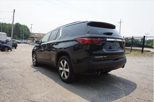 2022 Chevrolet Traverse LT Leather