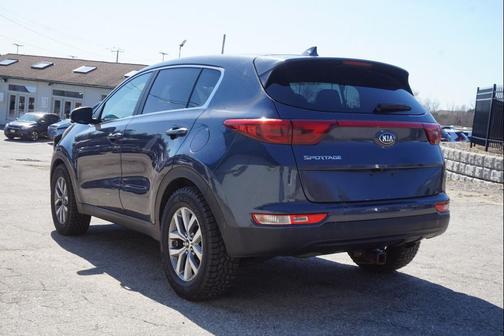 Pacific Blue 2019 Kia Sportage LX