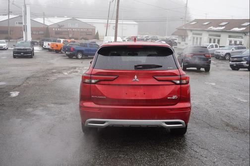 2023 Mitsubishi Outlander PHEV SEL