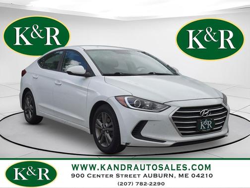 Quartz White Pearl 2017 Hyundai ELANTRA SE