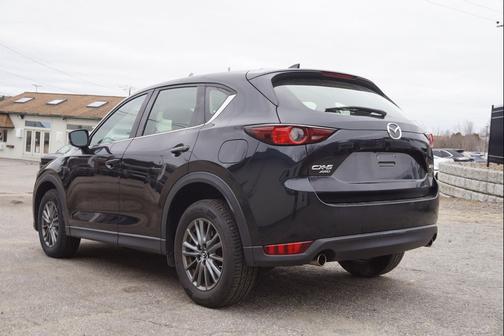 2017 Mazda CX-5 Sport