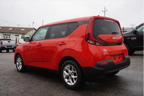 2022 Kia Soul LX
