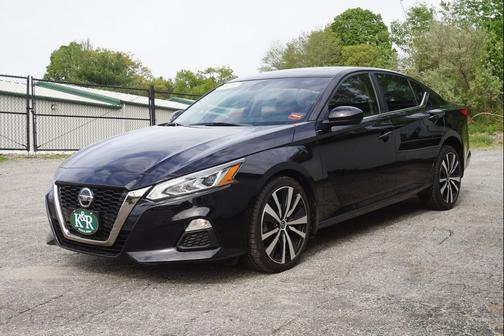 Super Black 2021 Nissan Altima SR Intelligent AWD
