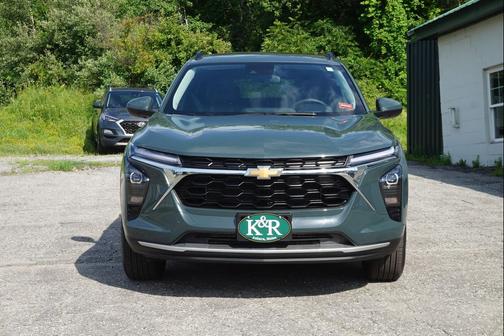 Cypress Gray 2026 Chevrolet Trax LT
