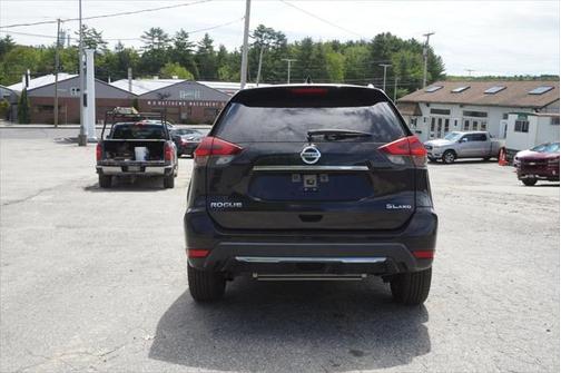 2018 Nissan Rogue SL