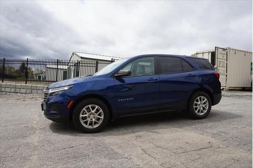 2022 Chevrolet Equinox LS