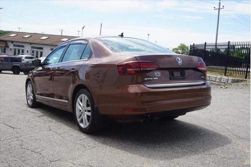 2017 Volkswagen Jetta 1.8T SEL